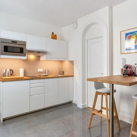Appartement Du Marche St Honore - Welkeys Paris Exterior foto