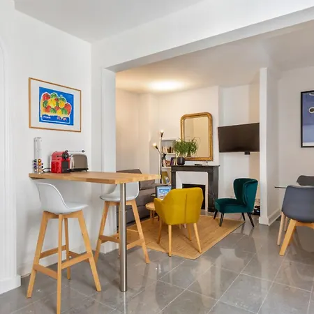 Appartement Du Marche St Honore - Welkeys Paris Exterior foto